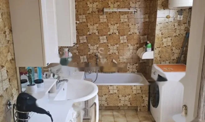 Недвижимость Двухкомнатный на межэтаже, Центр, Опатия: 17