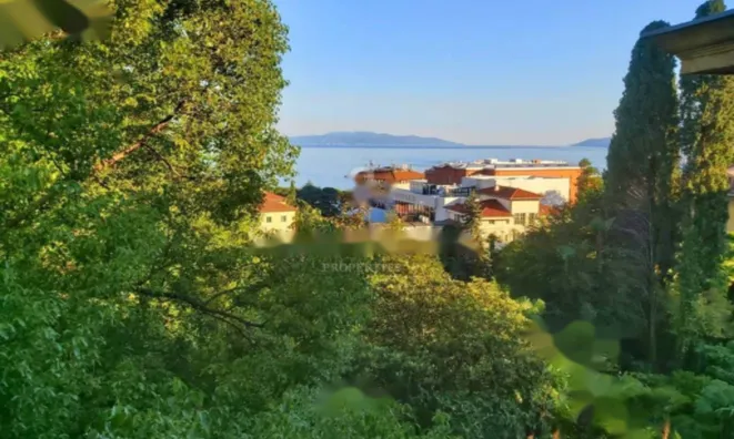 Недвижимость Трёхкомнатная квартира в центре Опатии: 13