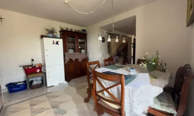 Недвижимость Двухкомнатная квартира Центр: 1