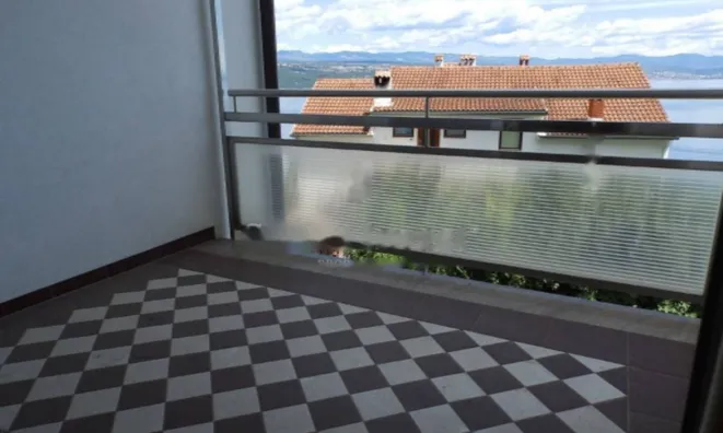 Недвижимость Трёхкомнатная квартира в центре: 13