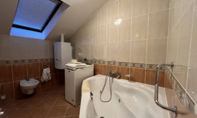 Недвижимость Четырехкомнатная квартира в центре Опатии: 11