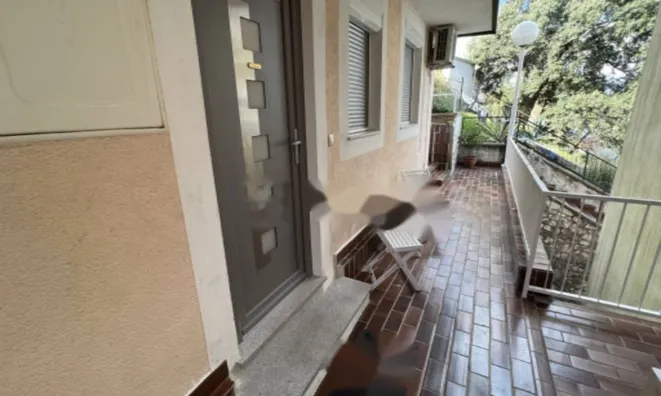 Недвижимость Двухкомнатная квартира в Центре: 9