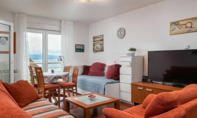 Недвижимость Двухкомнатная квартира, Опатия: 19