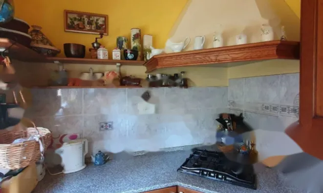 Недвижимость Четырехкомнатная квартира, Опатия: 6