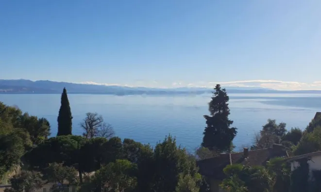 Недвижимость Четырехкомнатная квартира, Опатия: 16