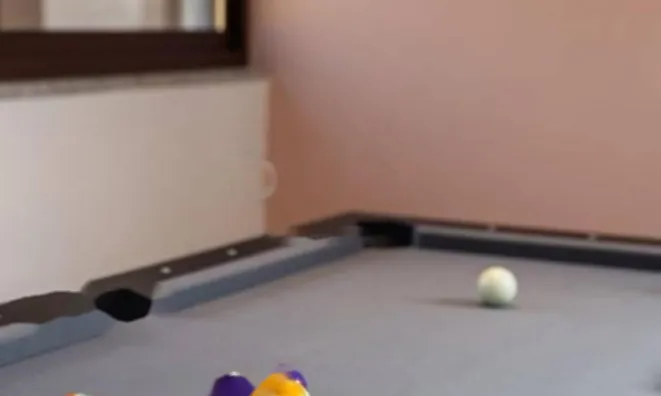 Недвижимость Трехкомнатная квартира в центре: 6