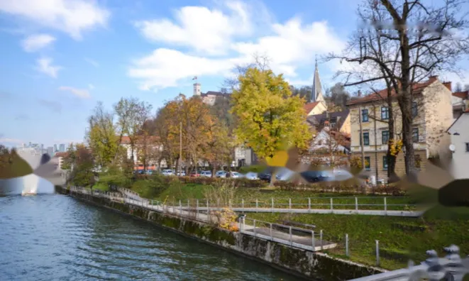 Недвижимость Дом с террасой в центре города: 1