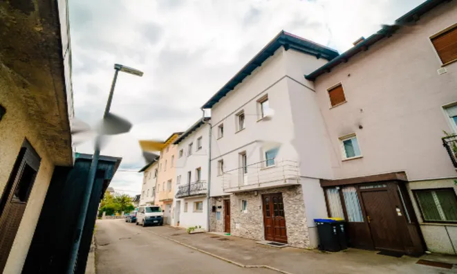 Недвижимость Дом с террасой Врховцы: 2