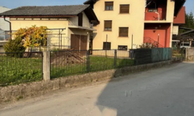 Недвижимость Дом вблизи Долгего Моста: 1