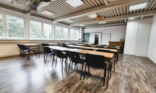 Недвижимость Коммерческое помещение в центре: 4