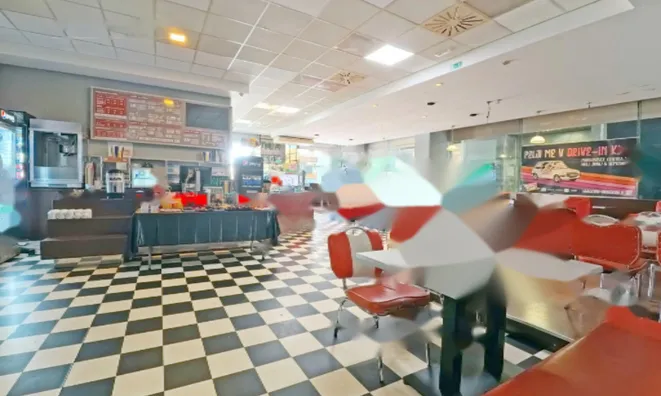 Недвижимость Коммерческое помещение в центре: 5