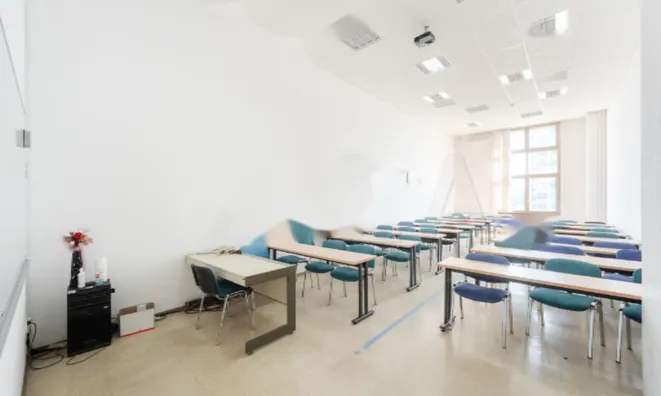 Недвижимость Офисное помещение в Шишке: 4