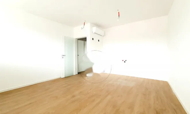 Недвижимость Коммерческое помещение Бежиград: 7