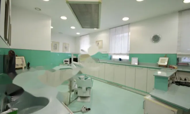 Недвижимость Офисное помещение Бежиградский двор: 3