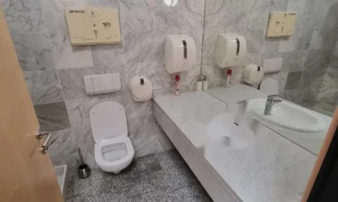 Недвижимость Офисное помещение ВТЦ Бежиград: 8