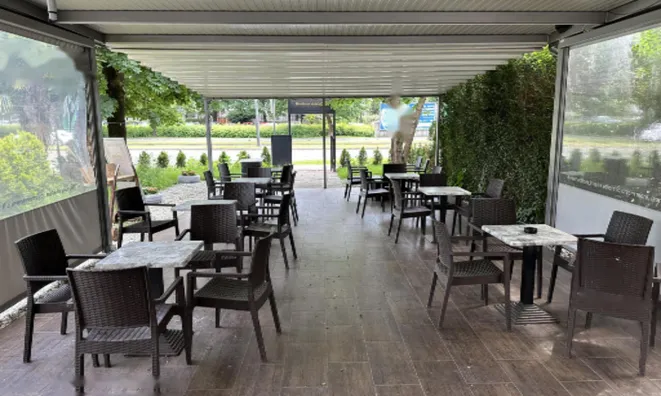 Недвижимость Коммерческое помещение Фужине: 5