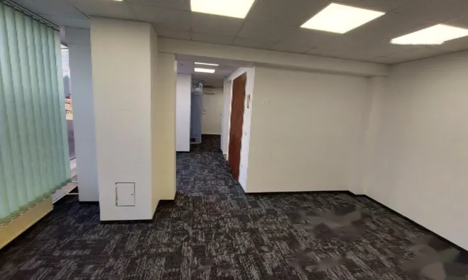 Недвижимость Коммерческое помещение в центре : 1