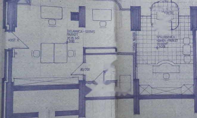 Недвижимость Коммерческое помещение в центре : 2