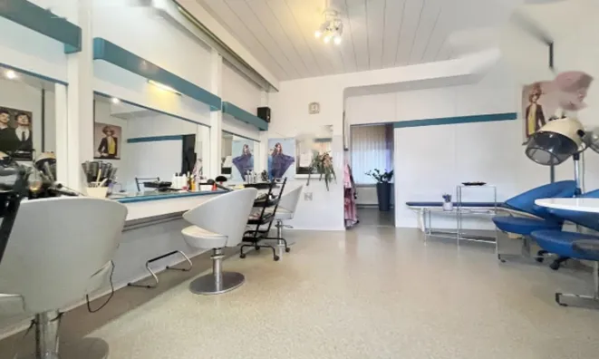 Недвижимость Коммерческое помещение в Мурглях: 4