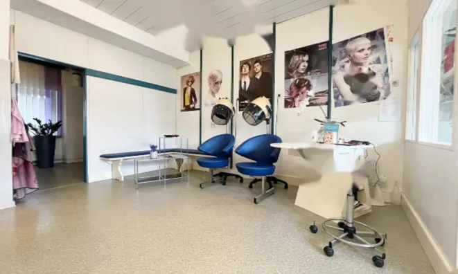 Недвижимость Коммерческое помещение в Мурглях: 5