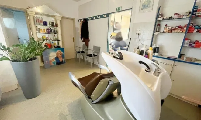 Недвижимость Коммерческое помещение в Мурглях: 8