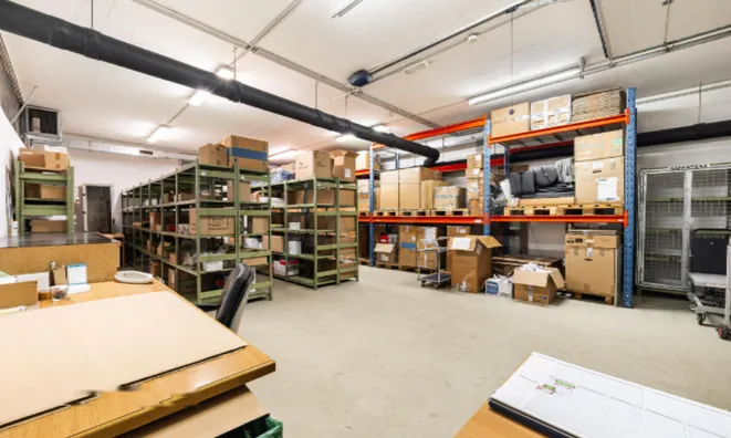 Недвижимость Офисное помещение в Шишке: 4