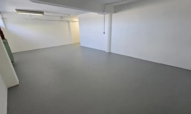 Недвижимость Офисное помещение Бежиград: 6