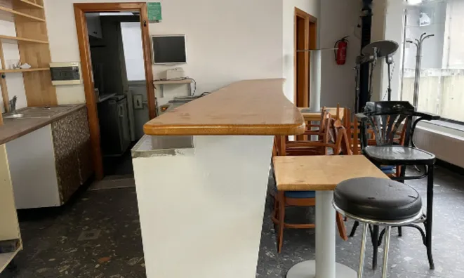 Недвижимость Офисное помещение Бежиград: 3