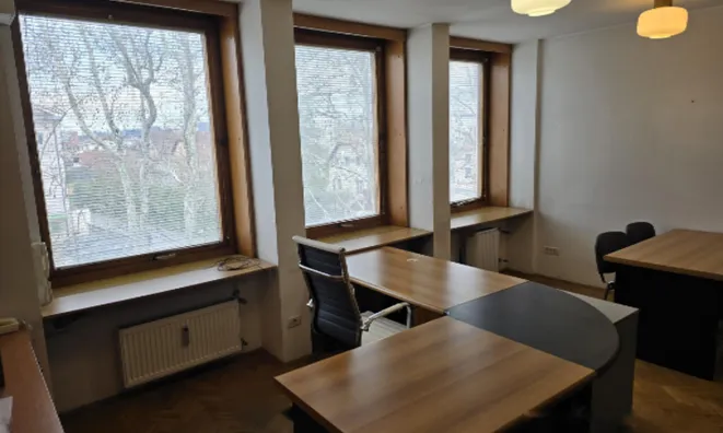 Недвижимость Офисное помещение в Мосте: 4