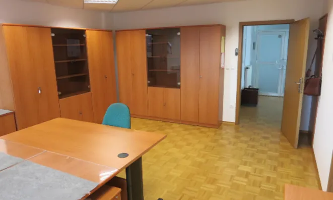 Недвижимость Офисное помещение в Шишке: 13