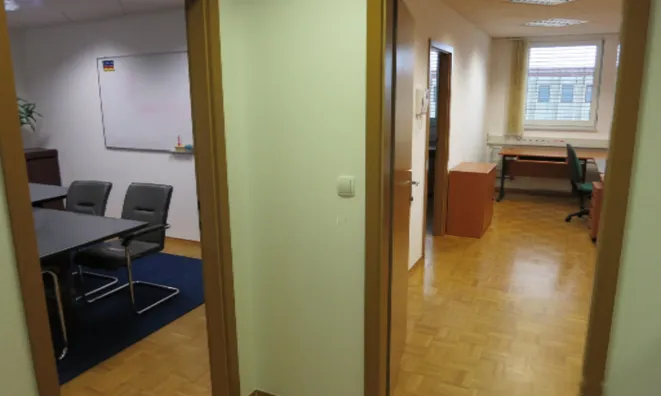 Недвижимость Офисное помещение в Шишке: 15