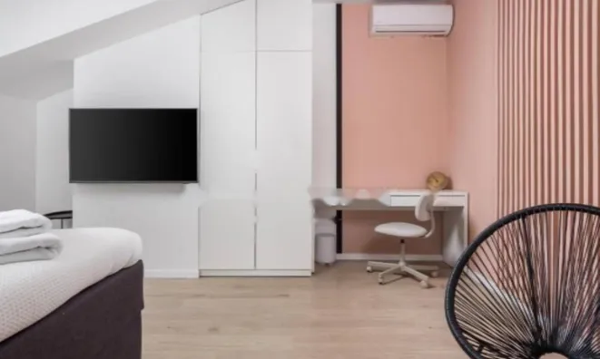 Недвижимость Трёхкомнатная квартира в Центре: 13