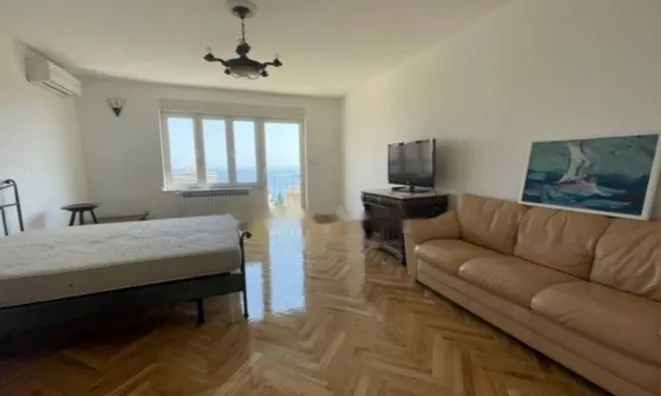 Недвижимость Четырехкомнатная Квартира Центр: 18