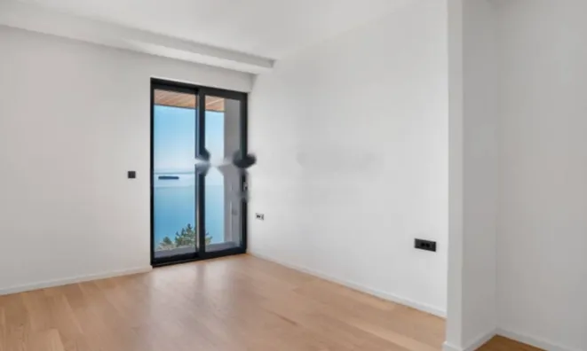 Недвижимость Четырёхкомнатная квартира в центре Опатии: 12