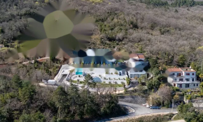 Недвижимость Четырёхкомнатная квартира в центре Опатии: 23