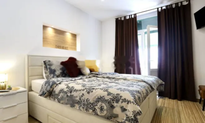 Недвижимость Двухкомнатная квартира, центр: 10