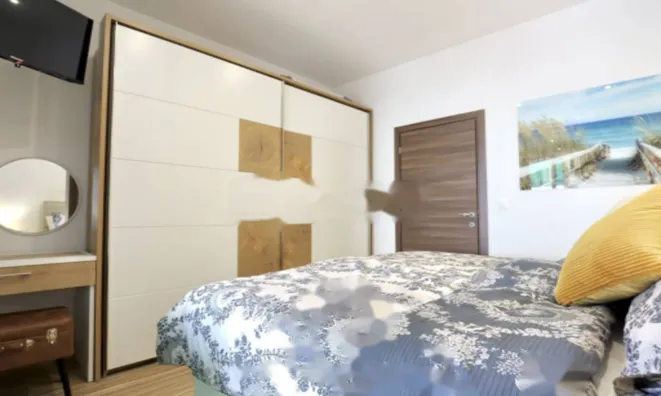 Недвижимость Двухкомнатная квартира, центр: 12