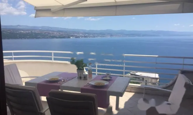 Недвижимость Квартира третий этаж, Центр: 2