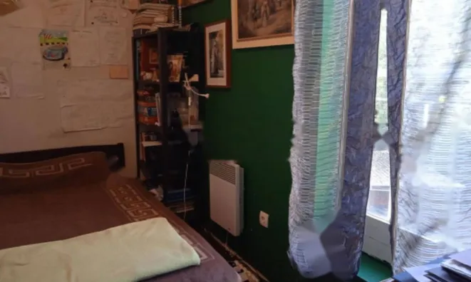 Недвижимость Трехкомнатная квартира в центре: 11