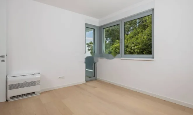 Недвижимость Трёхкомнатная квартира в Центре: 10