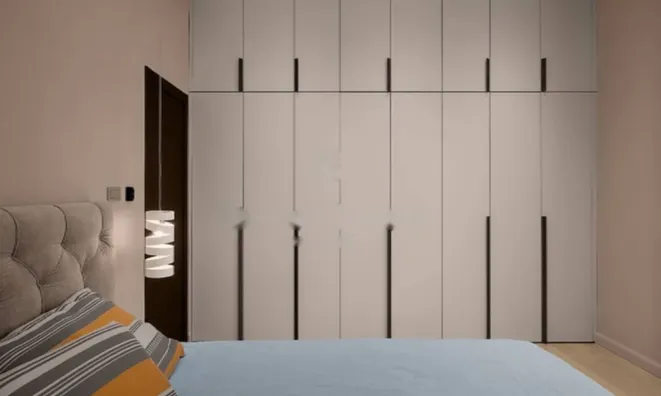 Недвижимость Трехкомнатная квартира в центре: 21