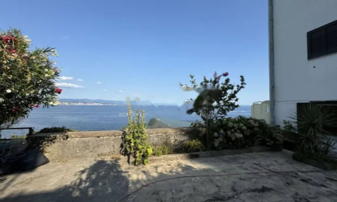 Недвижимость Трёхкомнатная квартира в центре Опатии: 5