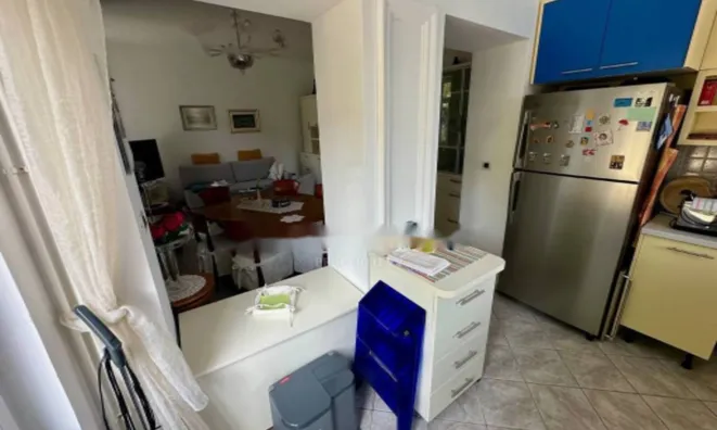 Недвижимость Трехкомнатная квартира Центр: 7