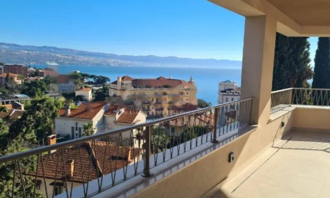 Недвижимость Четырехкомнатная квартира в центре Опатии: 4