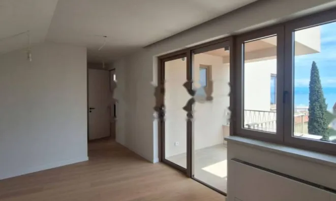 Недвижимость Четырехкомнатная квартира в центре Опатии: 6