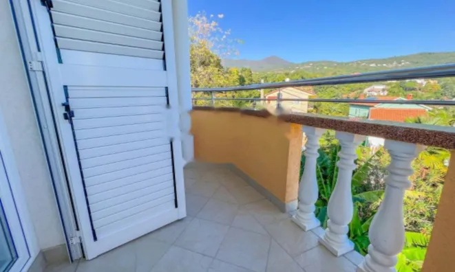 Недвижимость Четырехкомнатная квартира, Центр, Опатия: 17