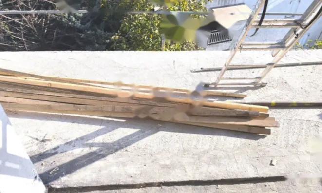 Недвижимость Трехкомнатная квартира в центре: 1