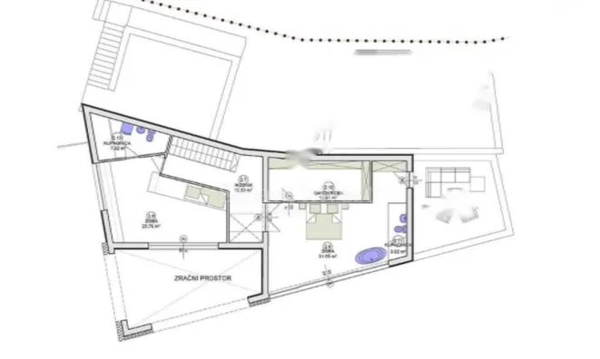 Недвижимость Четырехкомнатная квартира в центре, Опатия: 9