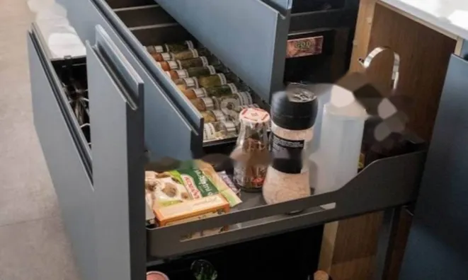 Недвижимость Четырехкомнатная квартира в центре, Опатия: 12