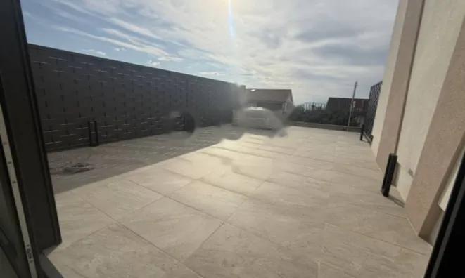 Недвижимость Четырёхкомнатная квартира в Центре: 2